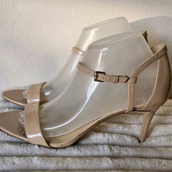 Michael Kors Simone Light Blush Strappy Sandals Strappy Women’s Size 9.5 Flaw - Picture 2 of 5
